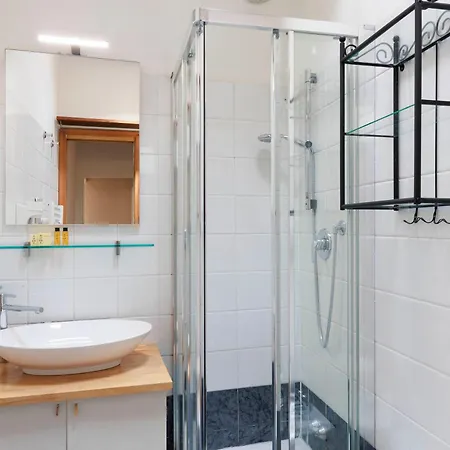 Santa Maria Novella Elegant Apartment Florence